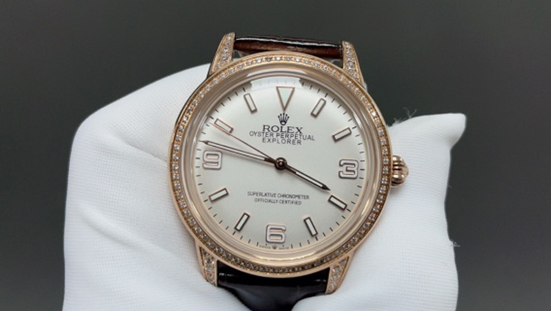 Best Edition with 9015 Automatic Movement Rolex 40mm White Watch